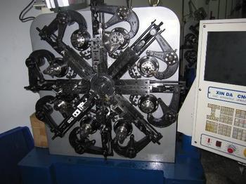 CNC620五軸萬能彈簧成型機(jī)
